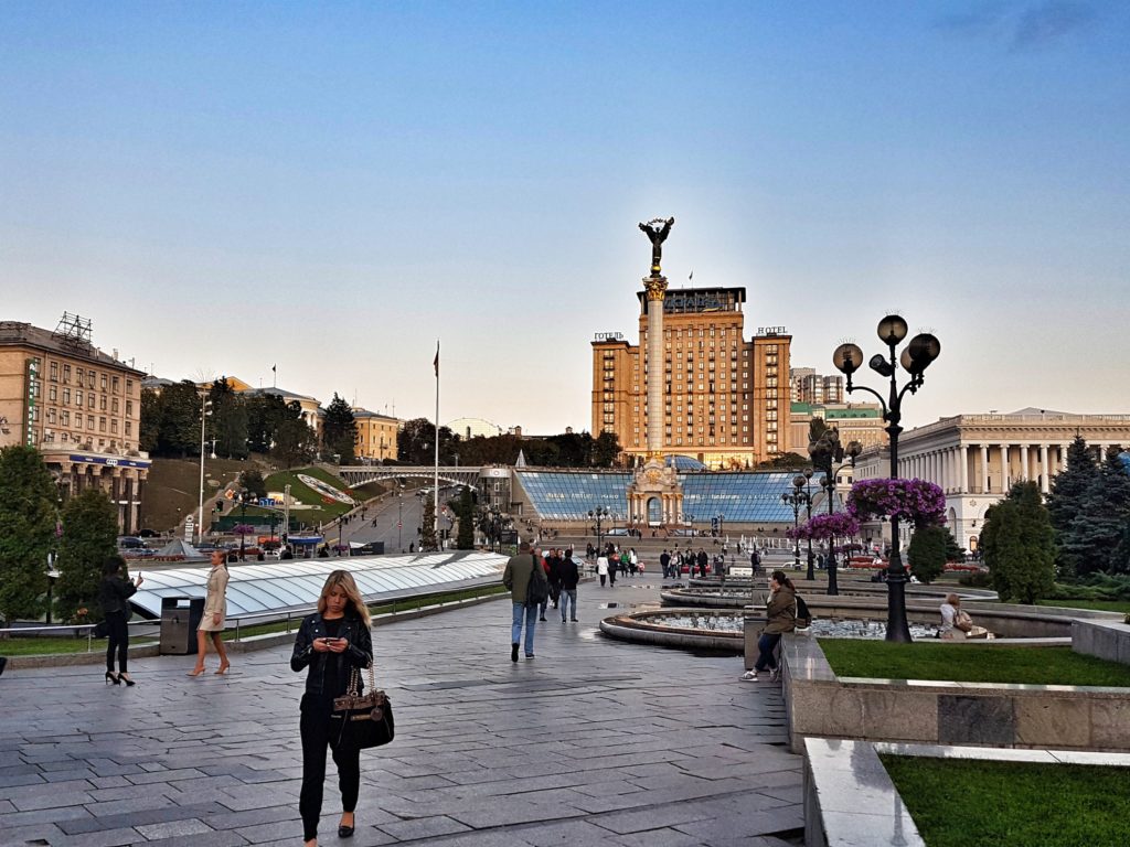 ukraine kyiv eastern europe travel former sovjet union majdan maidan square