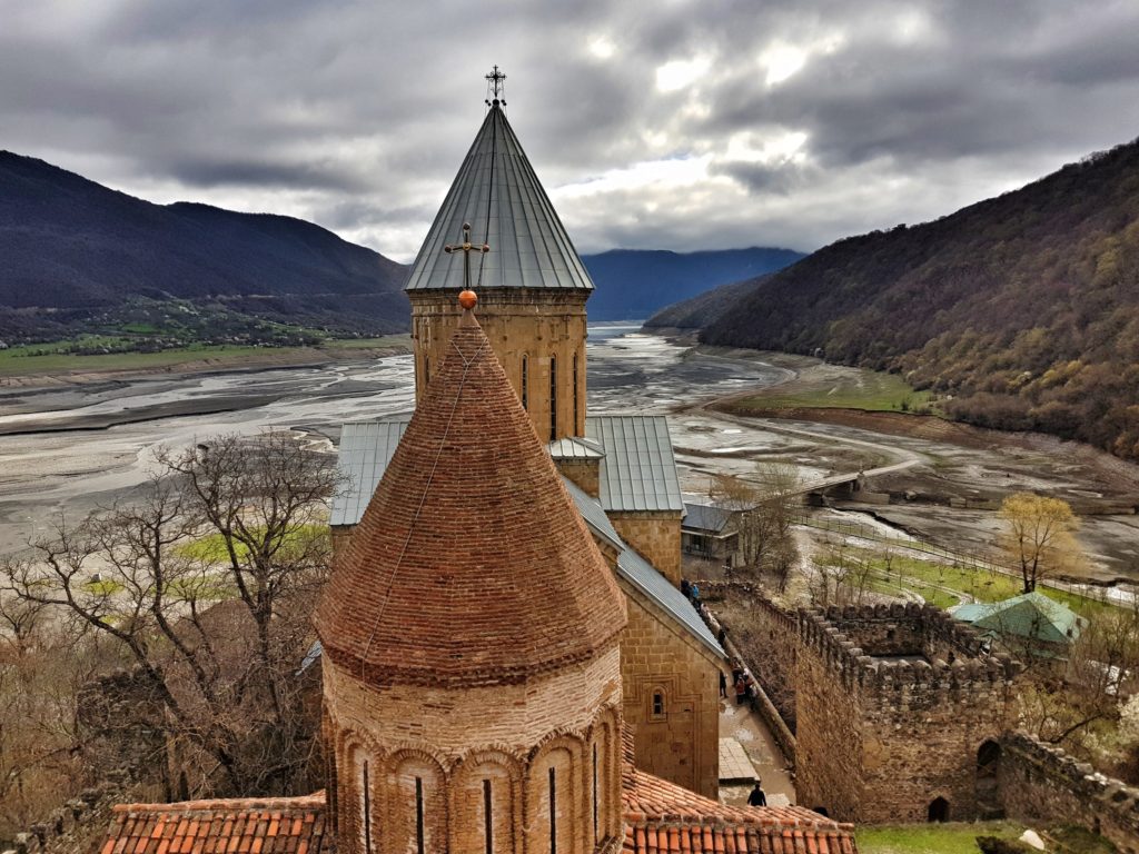 georgia travel caucasus ananuri castle kazbegi