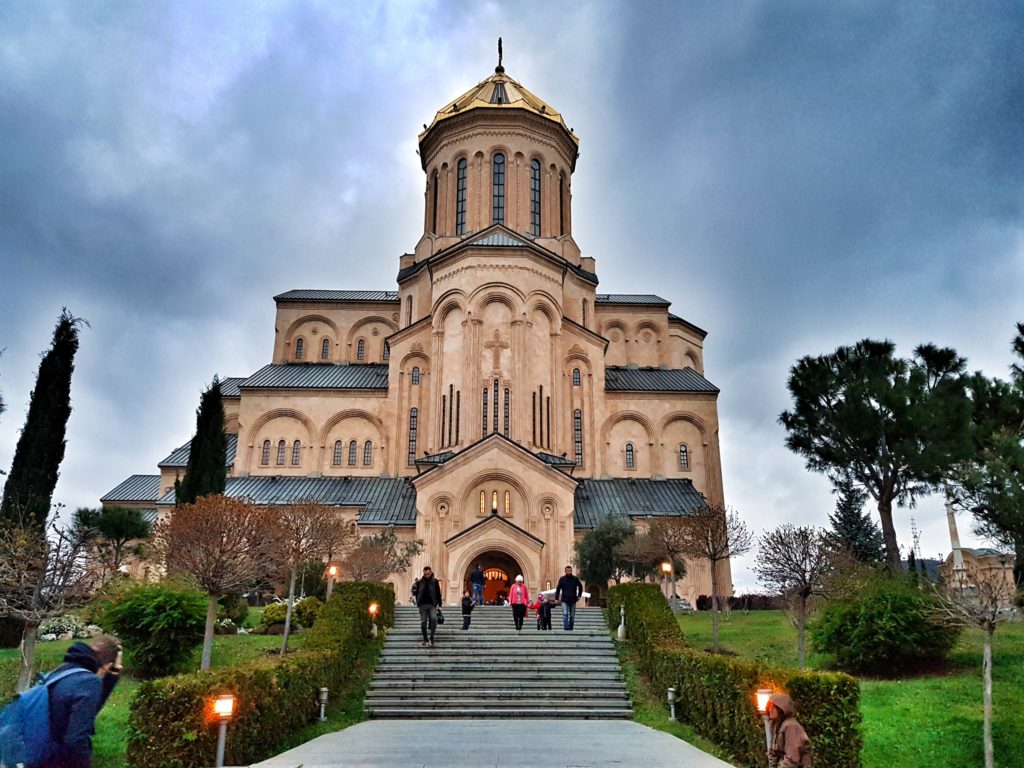 georgia travel caucasus tbilisi tsminda sabema cathedral