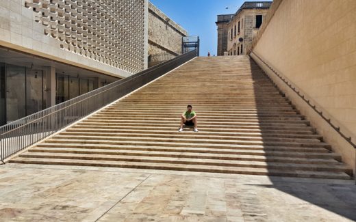 malta valletta stairs travel