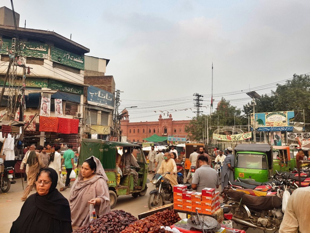 pakistan lahore travel street scene