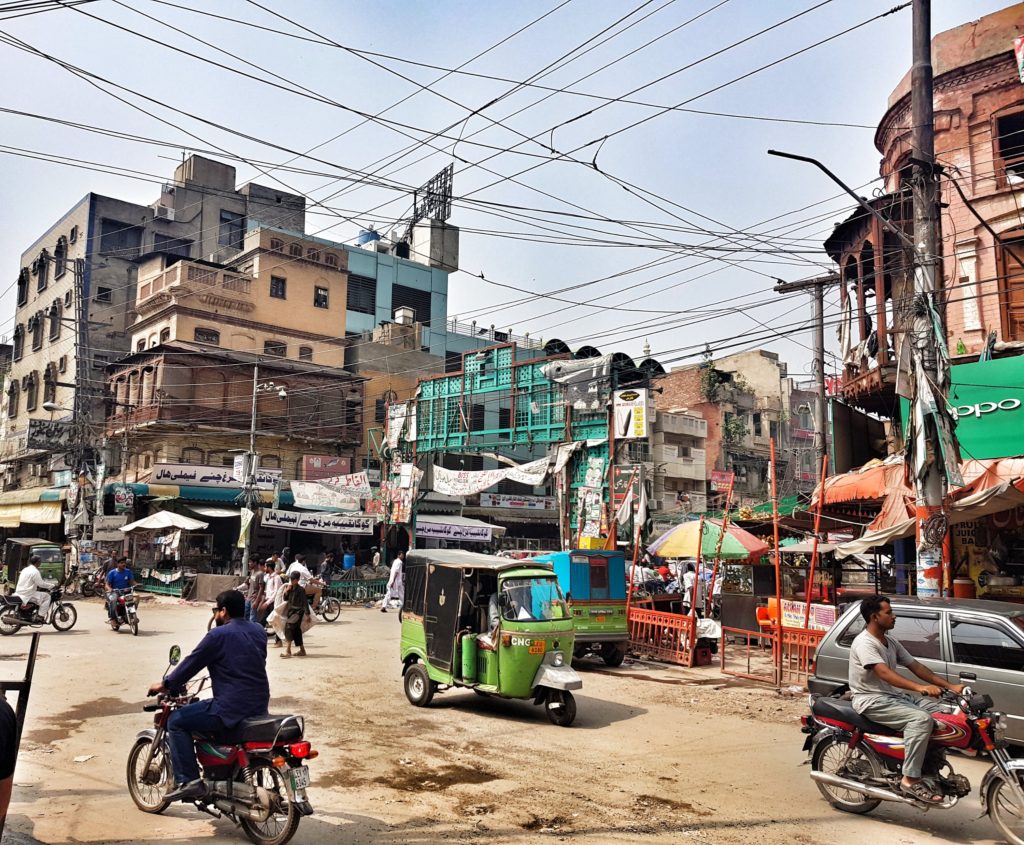 pakistan lahore streets traffic travel