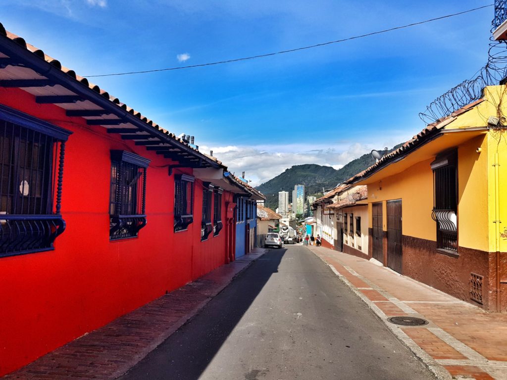 bogota la candelaria houses