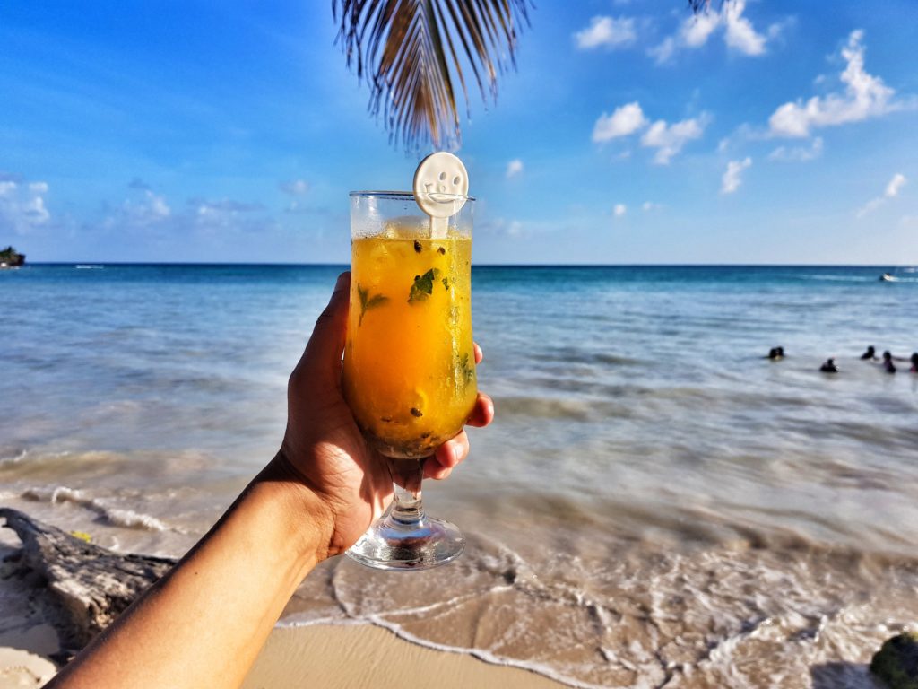 colombia san andres caribbean cocktail