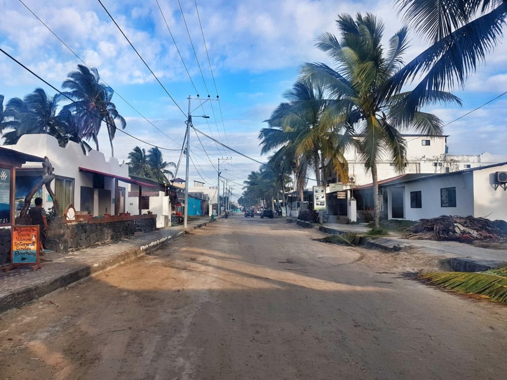 isla isabela puerto villamil