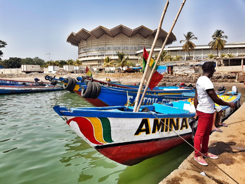 guinea conakry shore boat