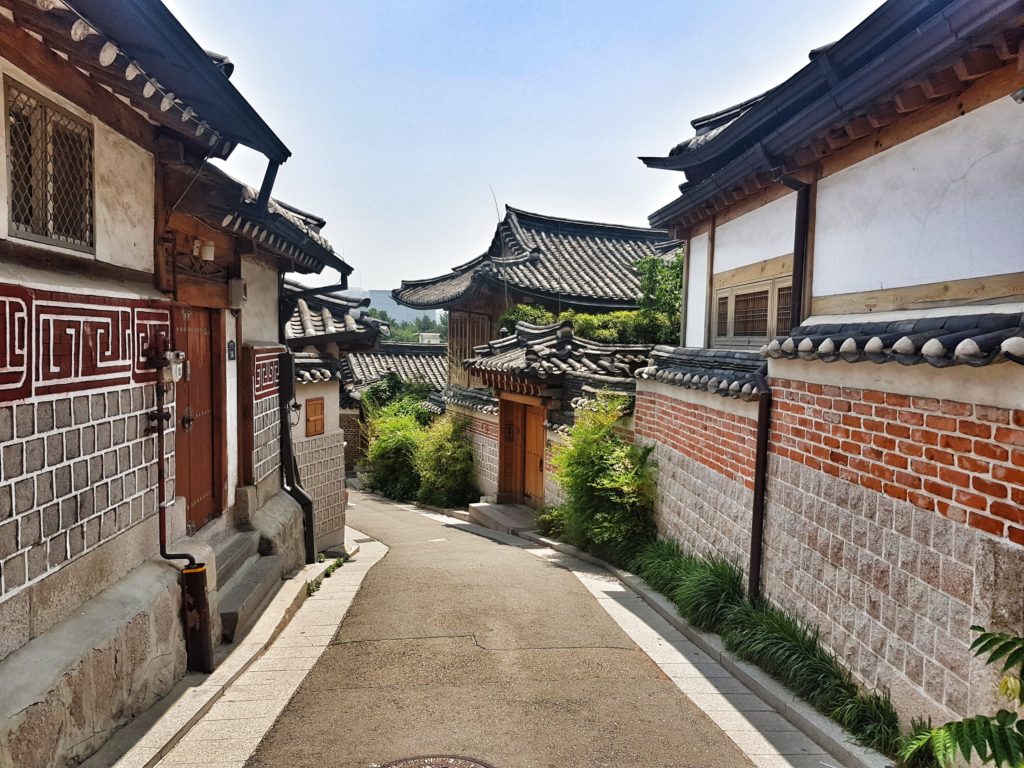 seoul bukchon hanok village