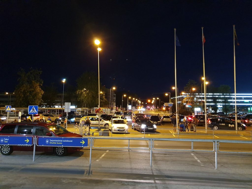 vilnius airport arrival