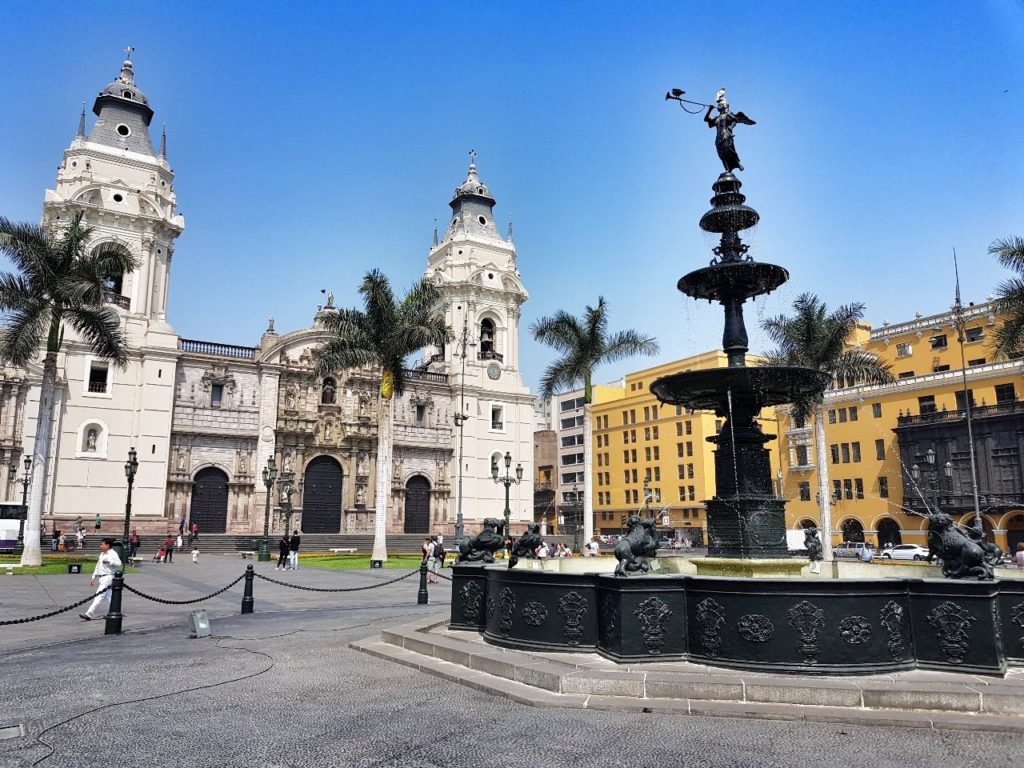 lima plaza de armas