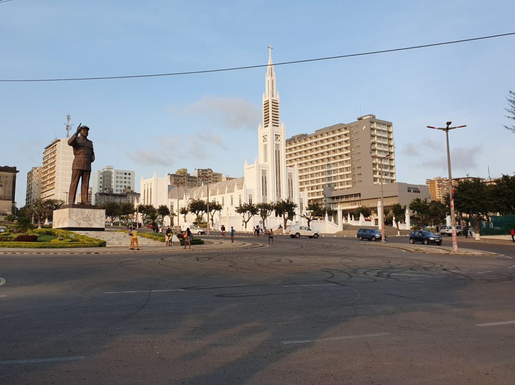 praca da independencia maputo