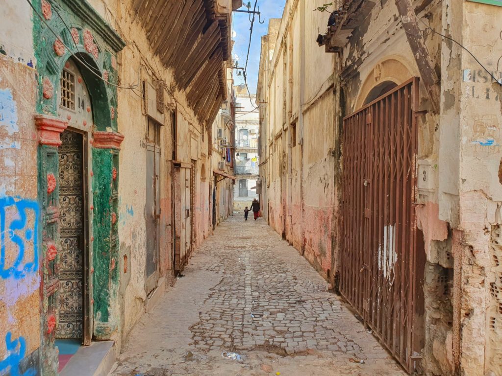 streets casbah algiers