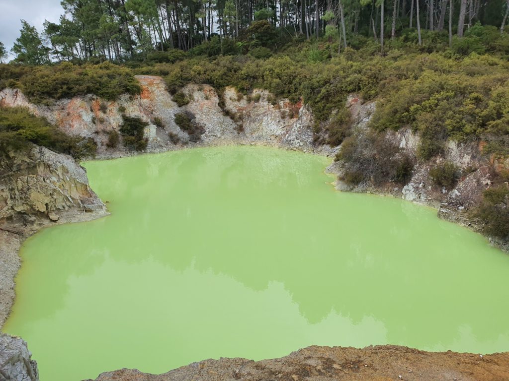 new zealand waiotapu thermal wonderland