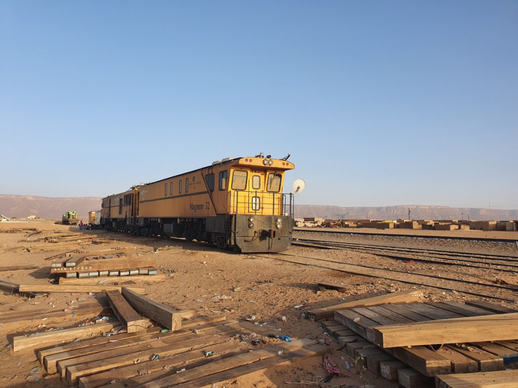 mauritania iron ore train choum