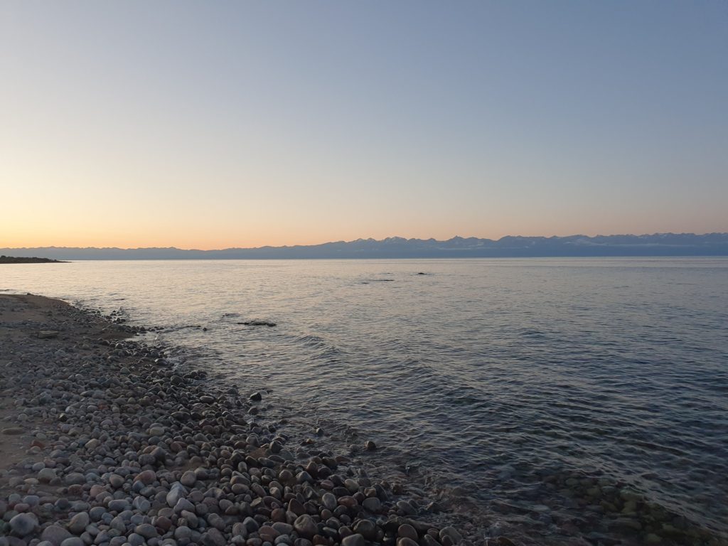 kyrgyzstan lake issyk kul