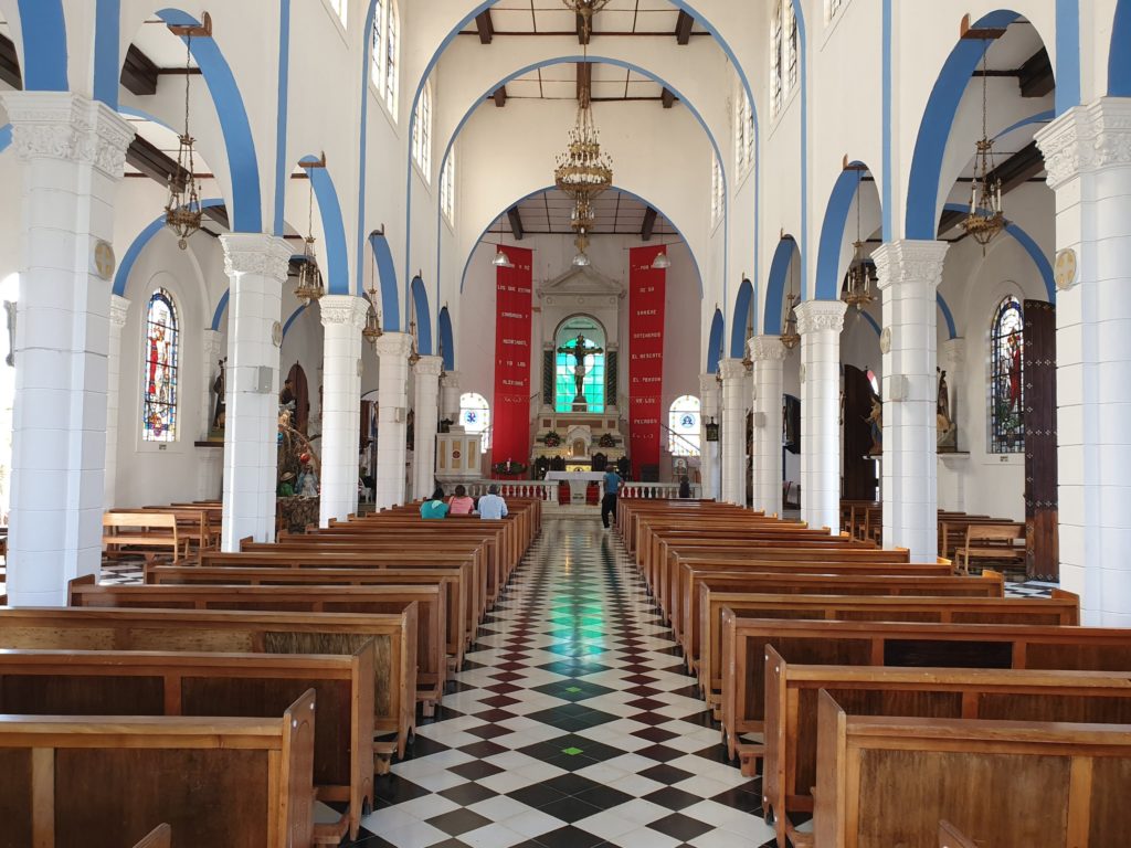 church ruta de las flores