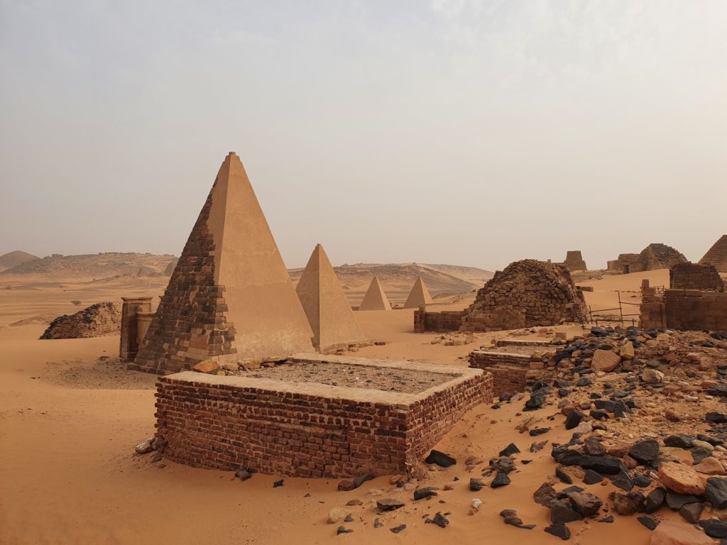 pyramids of meroe