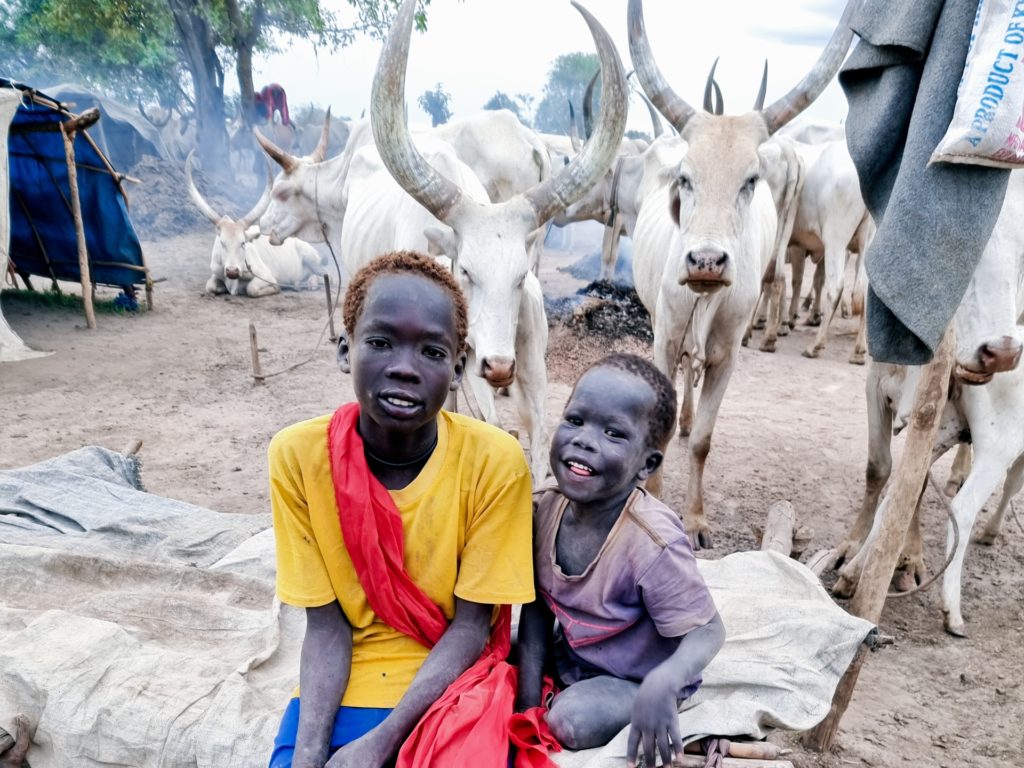 mundari kids south sudan