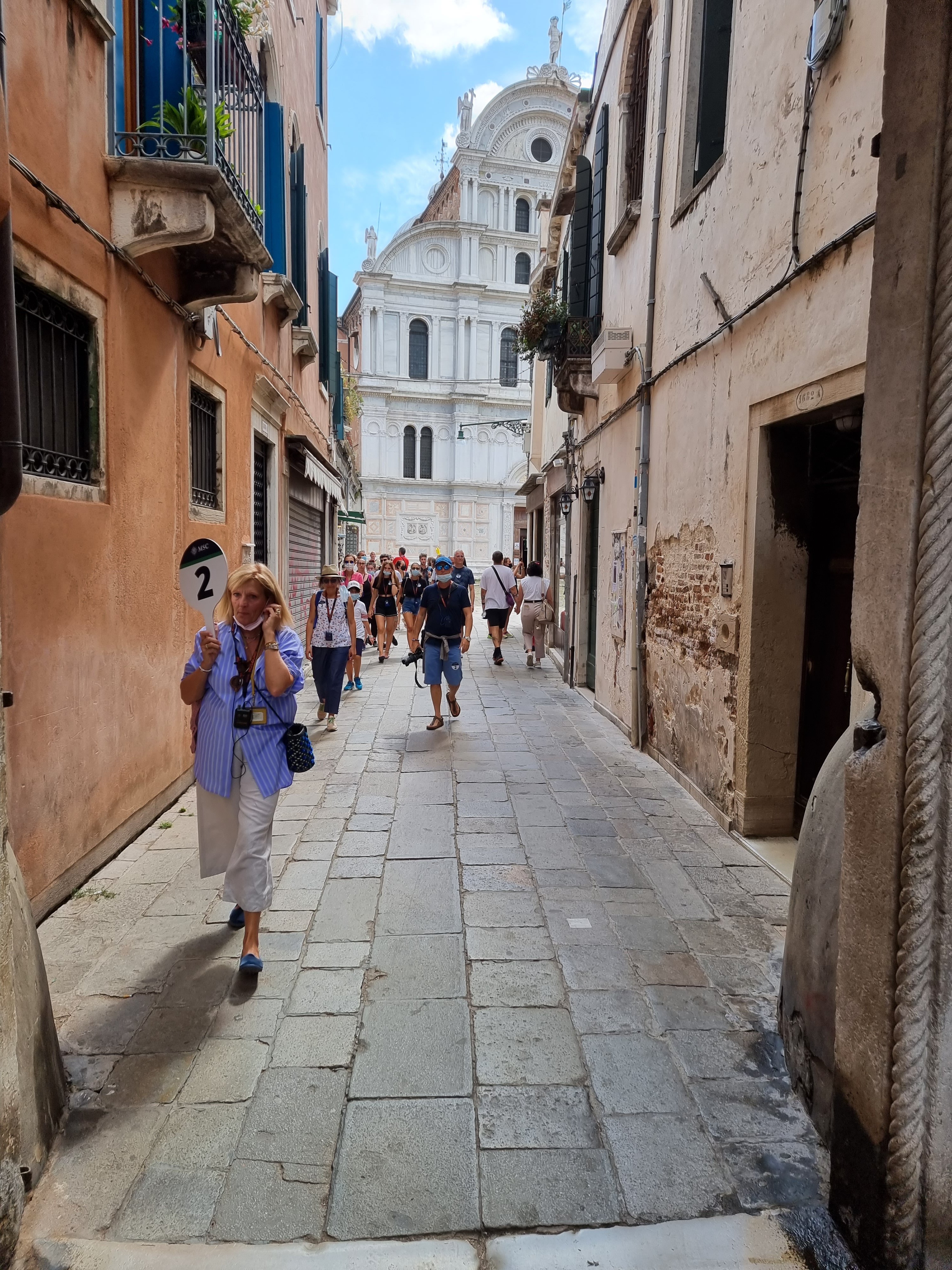 venice during pandemic crowded