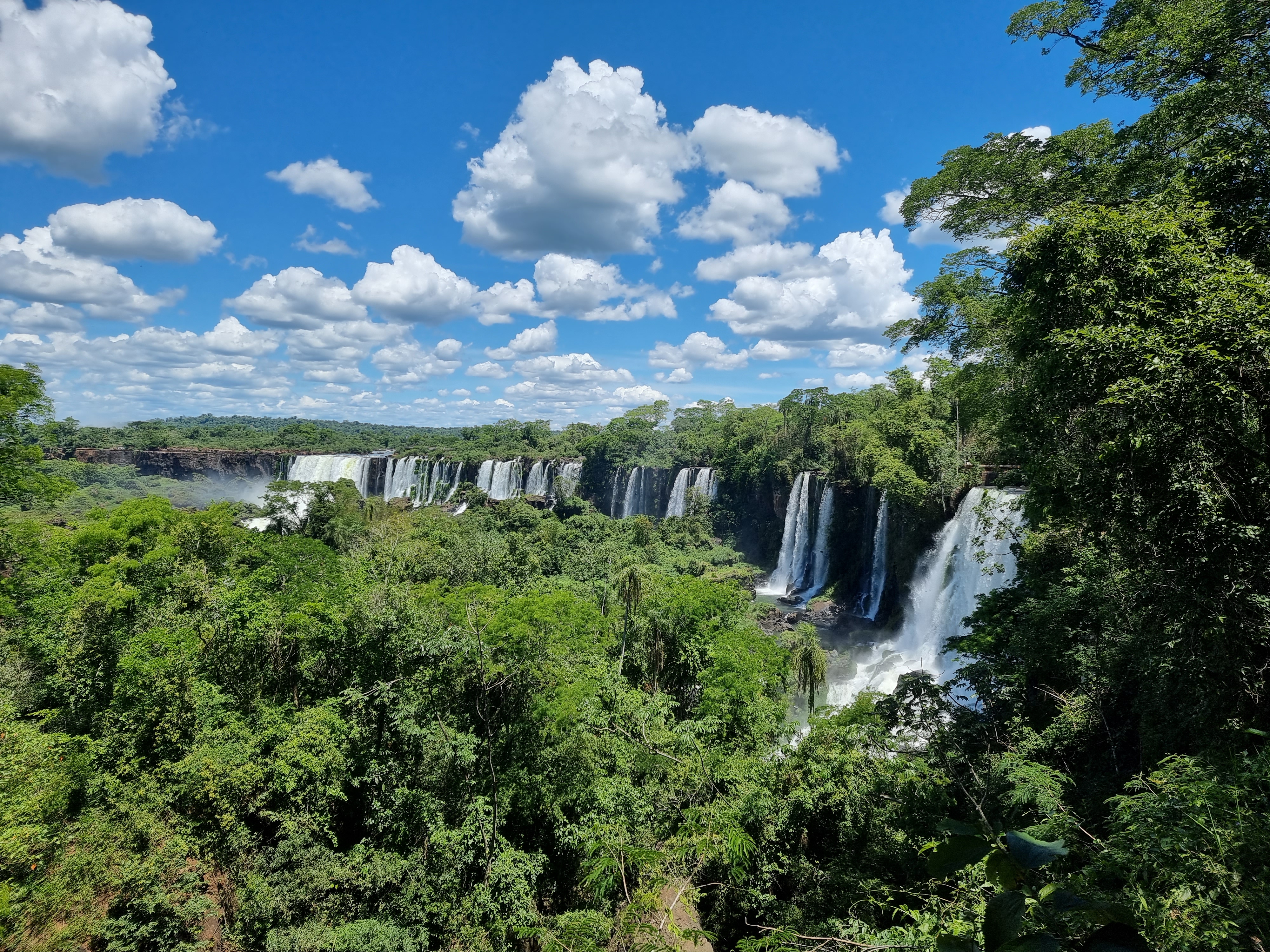 argentina iguazu falls