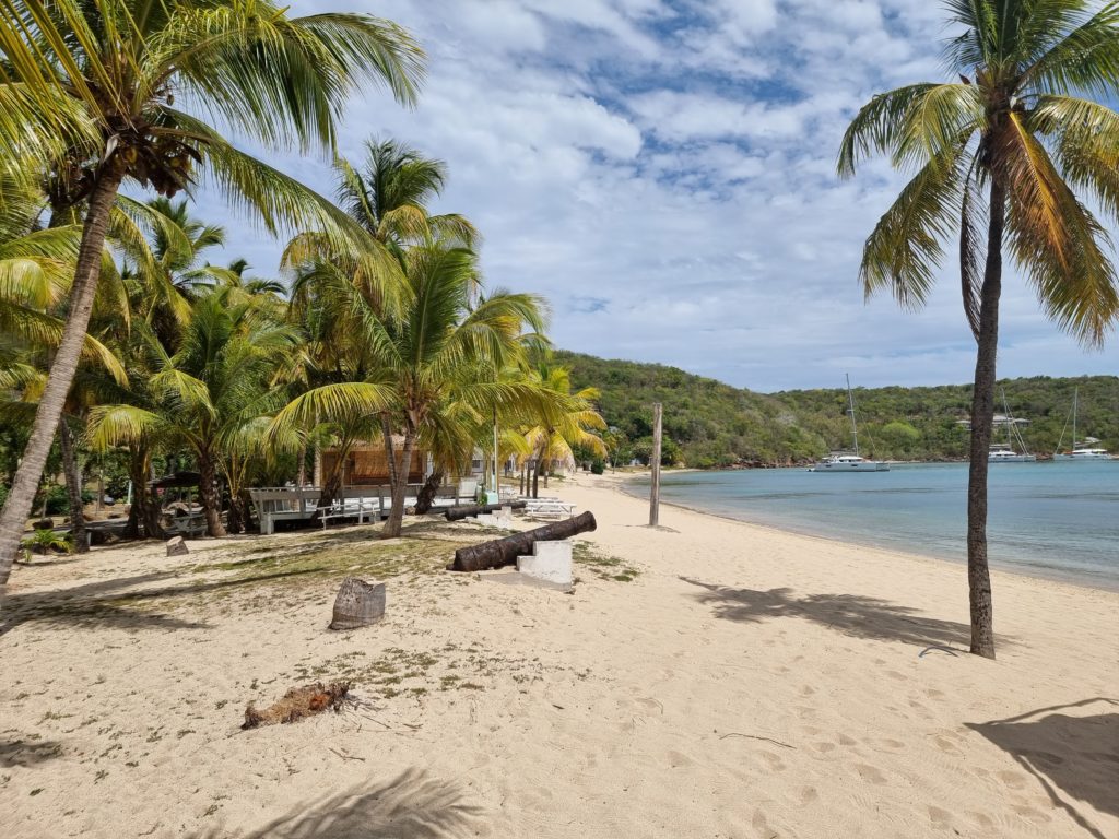 antigua galleon beach