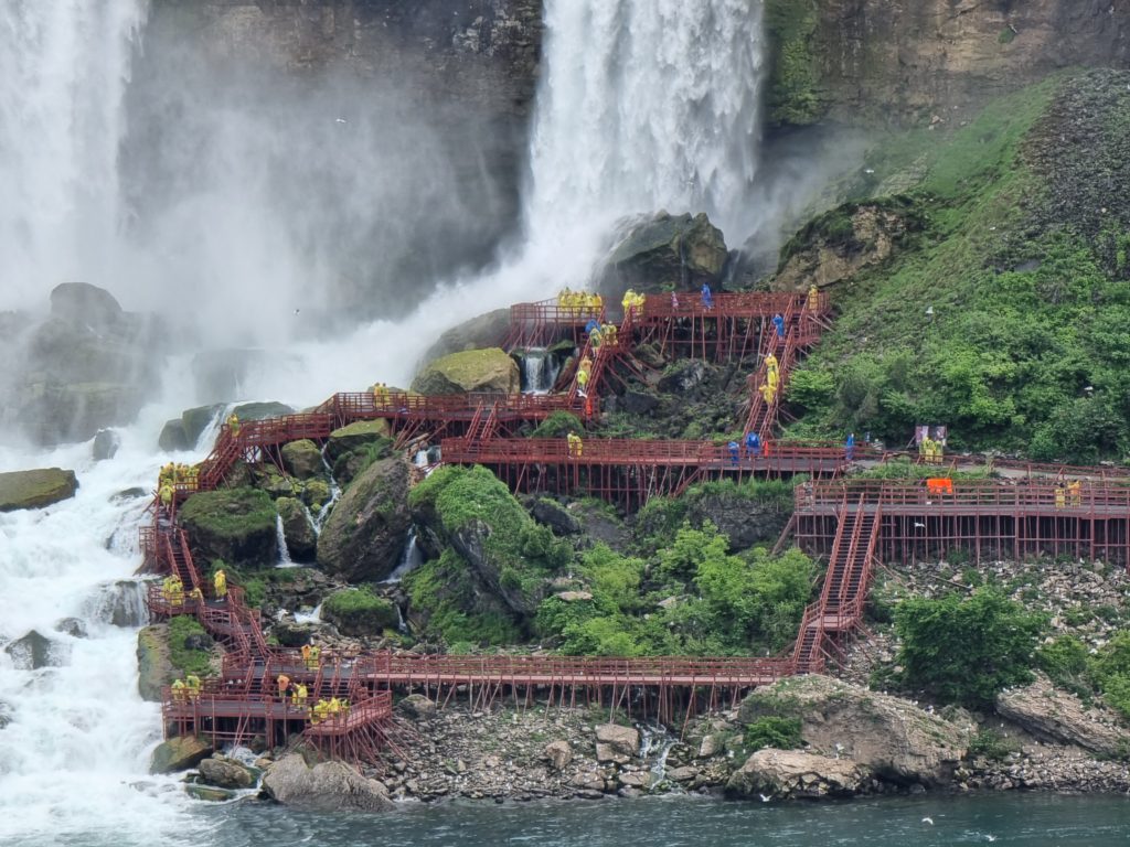 niagara falls american side