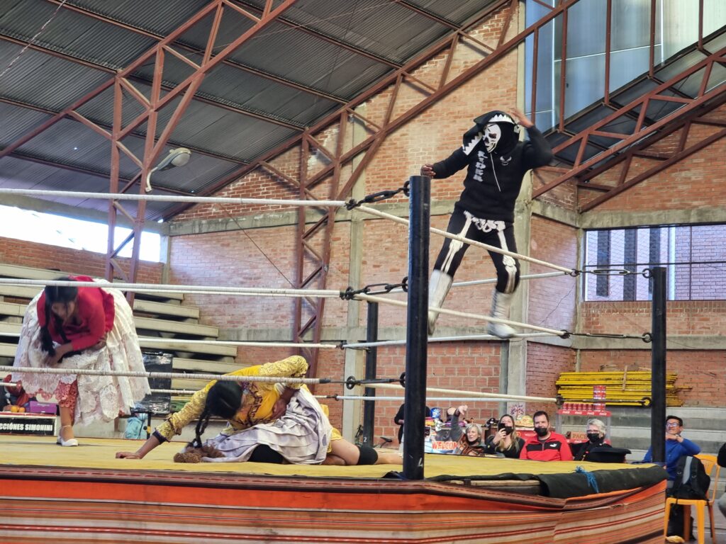 cholitas wrestling bolivia