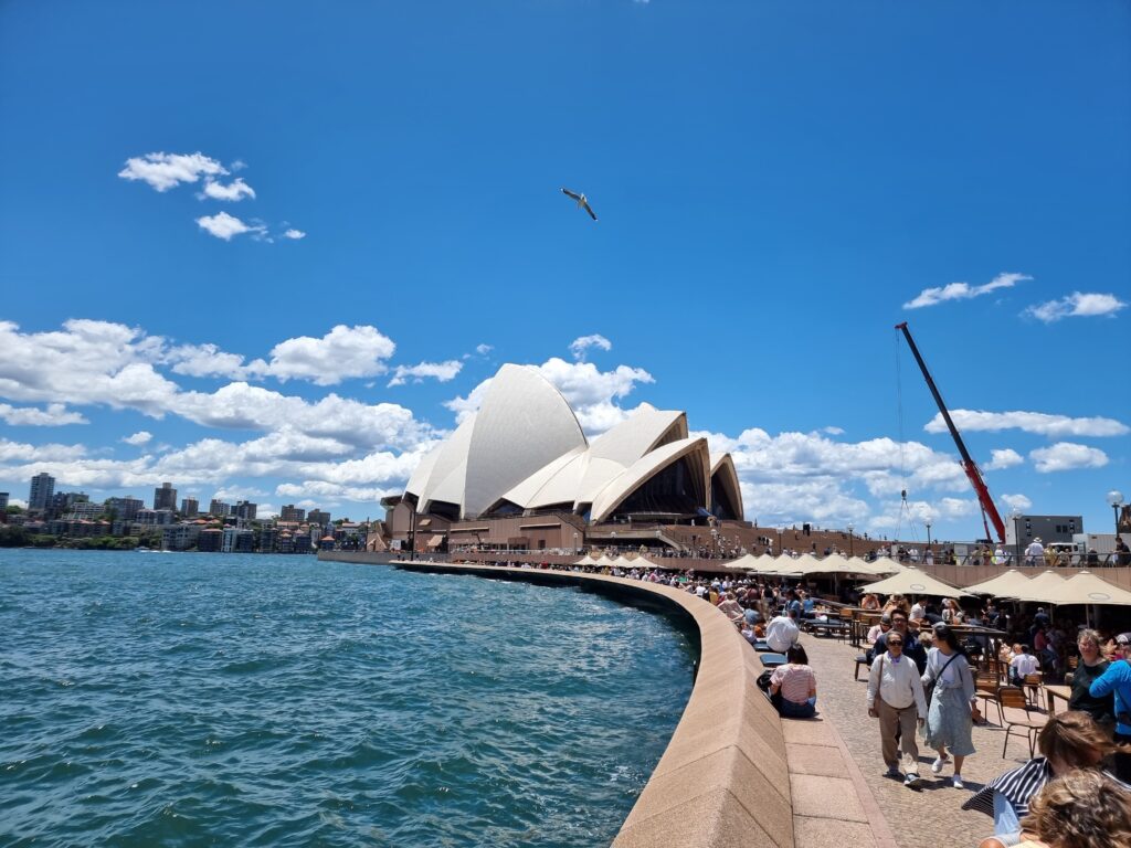 sydney opera house