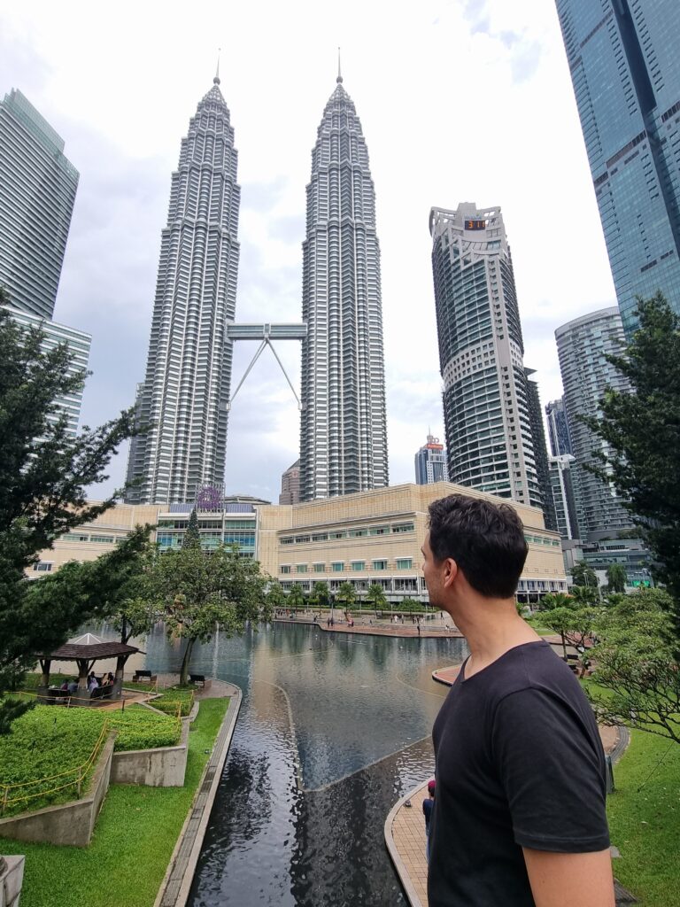 malaysia petronas twin towers