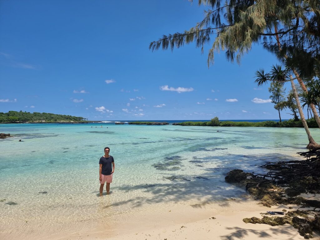 eton beach efate