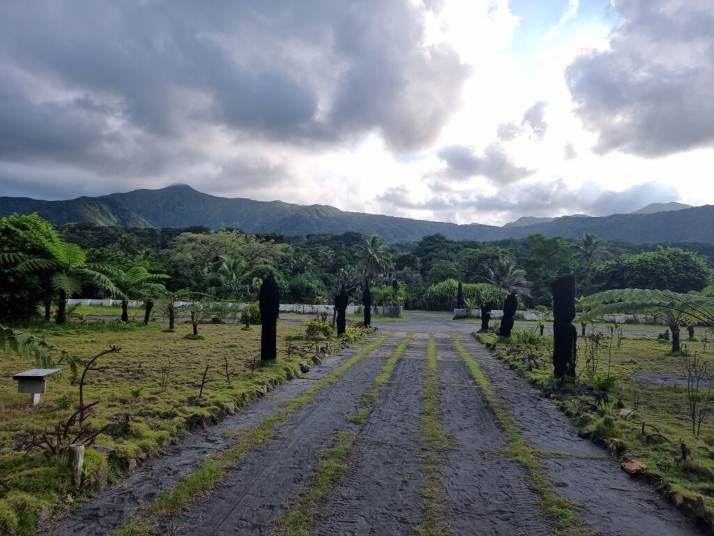 mount yasur entrance