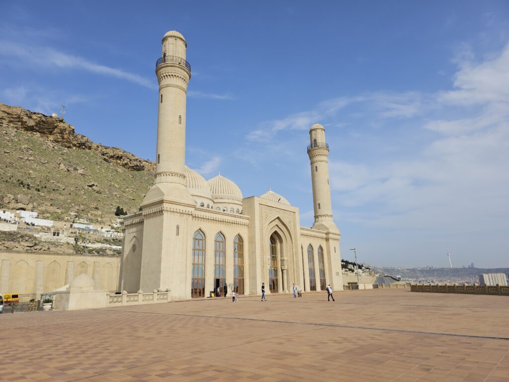 baku bibi heybat mosque