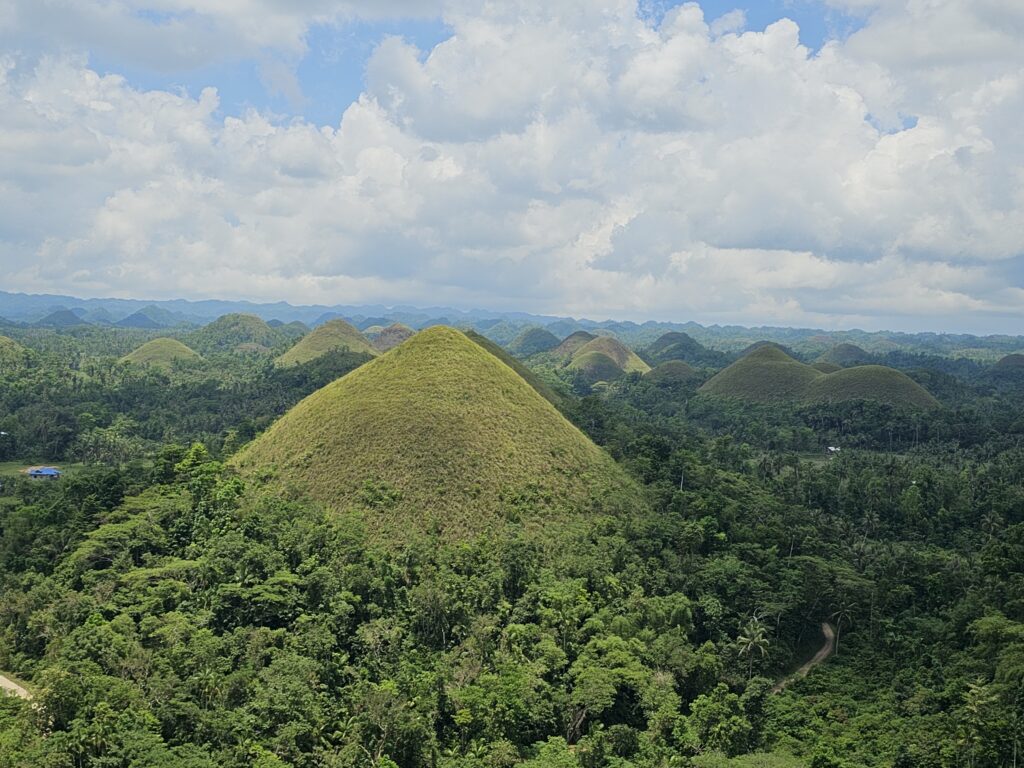 chocolate hills bohol