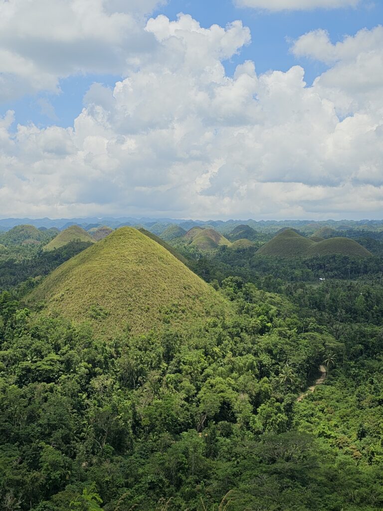 chocolate hills bohol