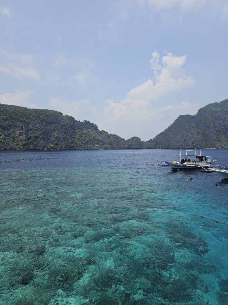 island hopping el nido philippines