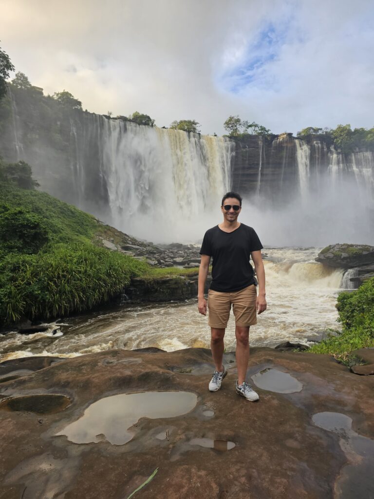 kalandula falls bottom