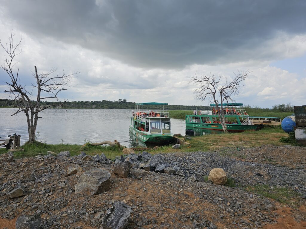 murchison falls boat cruise