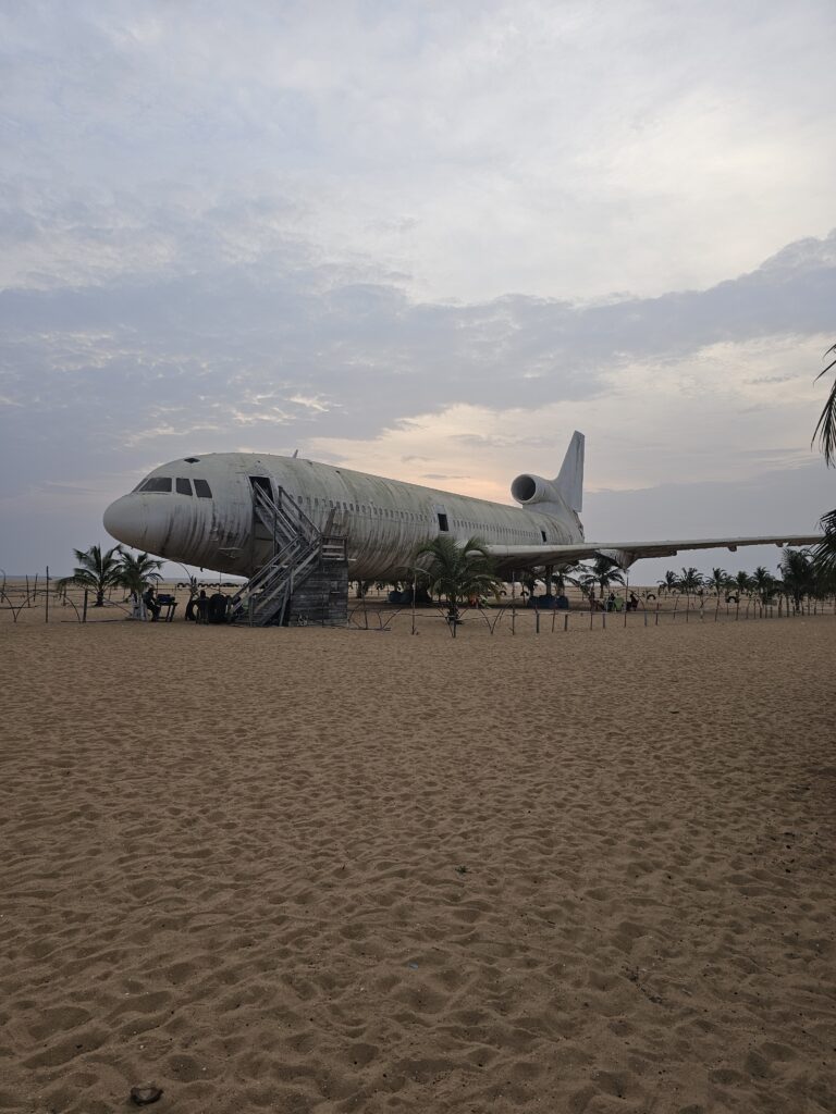 plane cotonou beach