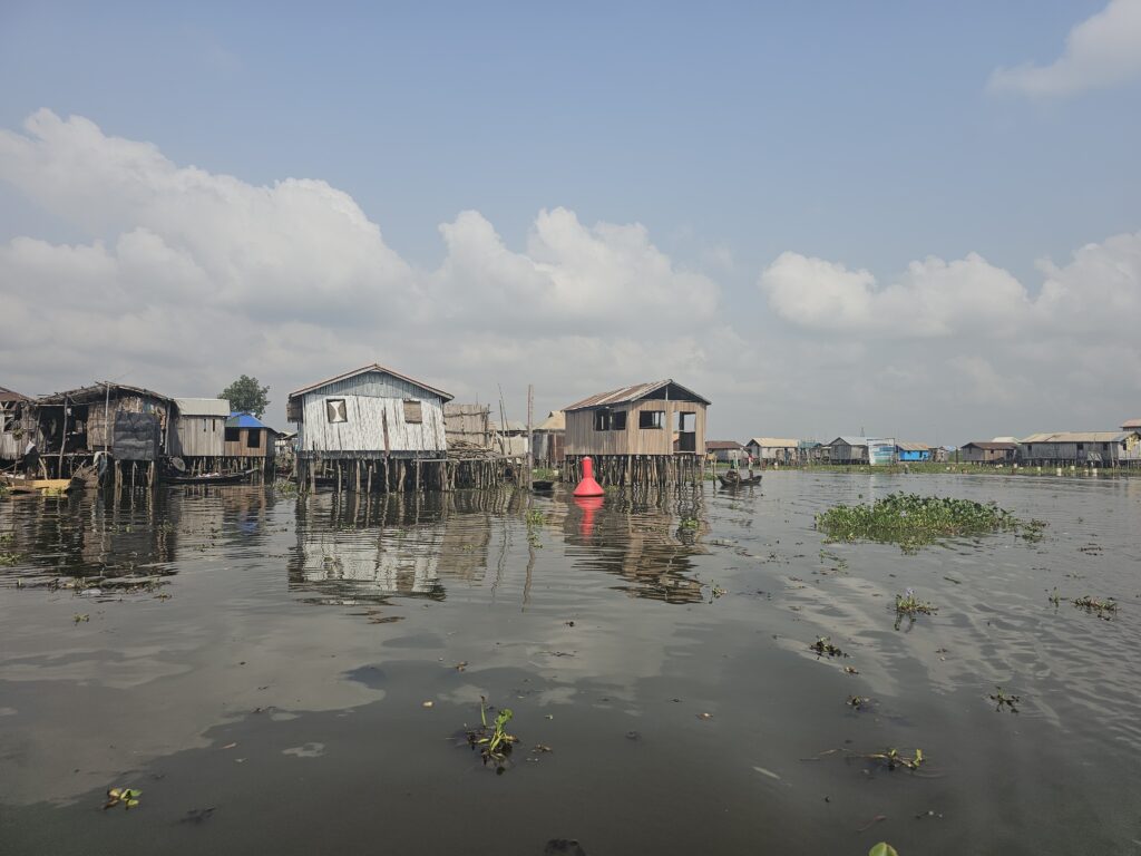 benin ganvie houses