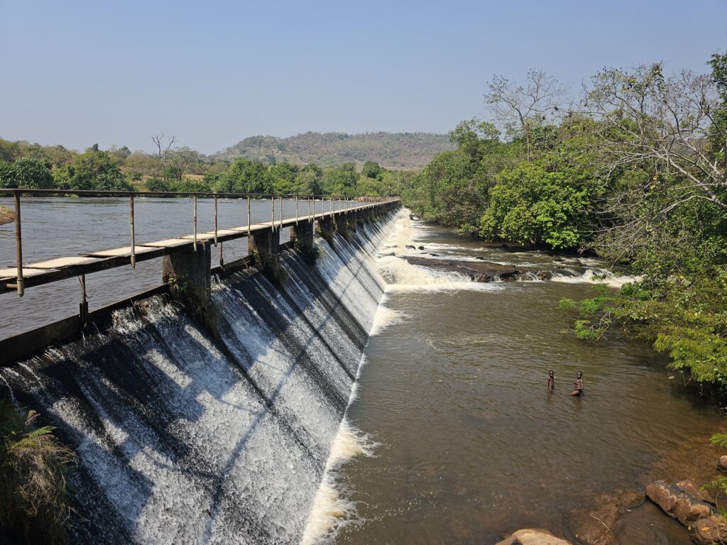 car boali falls dam