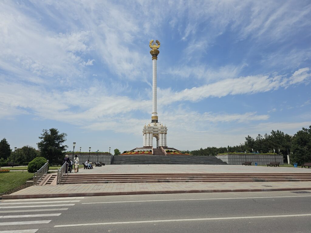 independence monument dushanbe