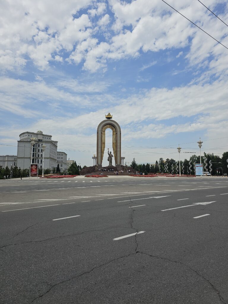 ismail samani monument dushanbe