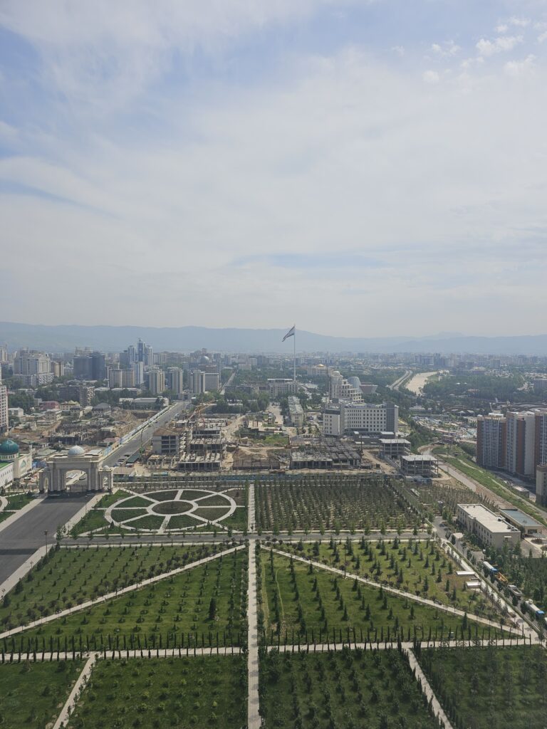 istiklol monument dushanbe tajikistan