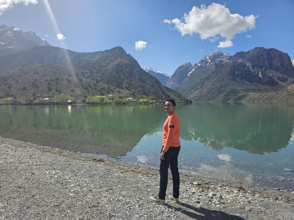 iskanderkul tajikistan