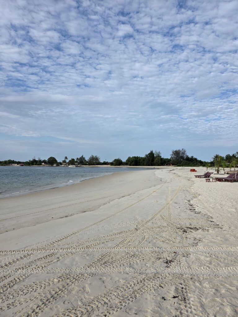 point denis beach gabon