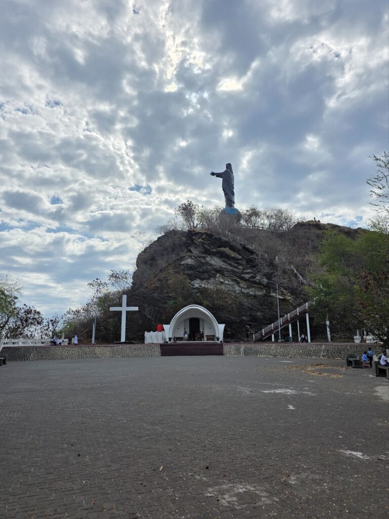 cristo rei dili timor-leste