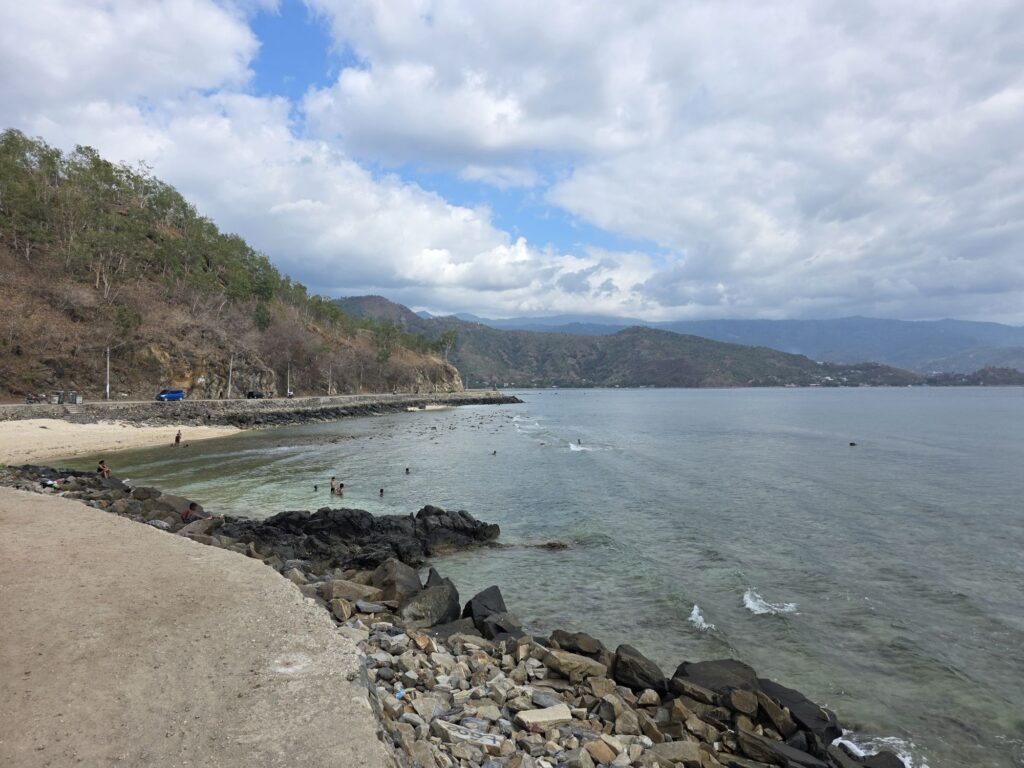 timor-leste cristo rei beach