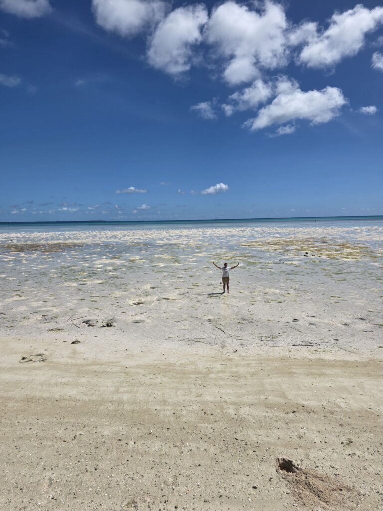 low tide abaiang kiribati
