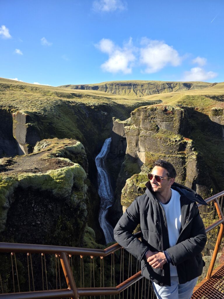 Fjaðrárgljúfur Canyon iceland