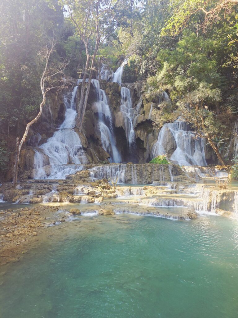 kuang si waterfall luang prabang