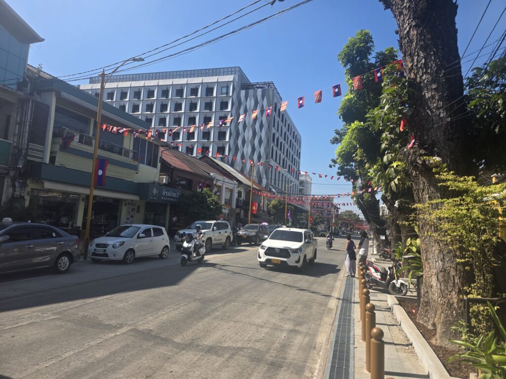 streets of vientiane